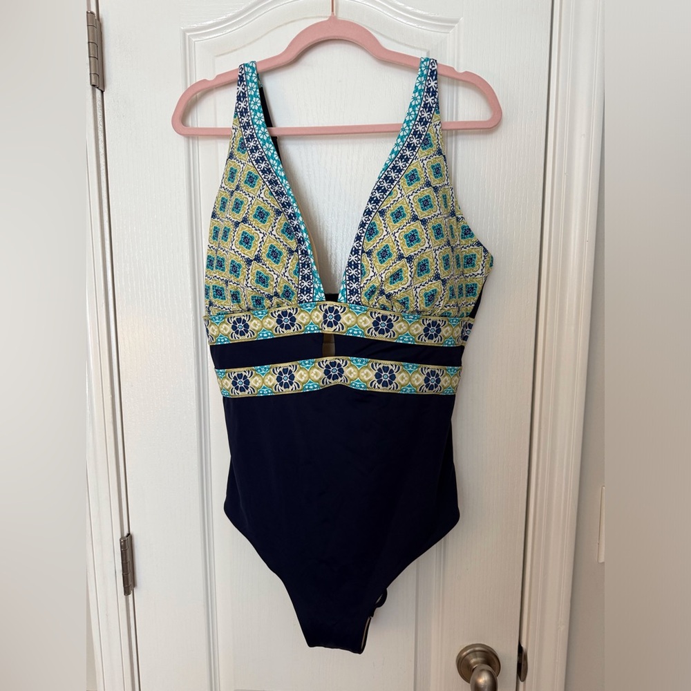 Swimsuits For All One Piece Sz 16